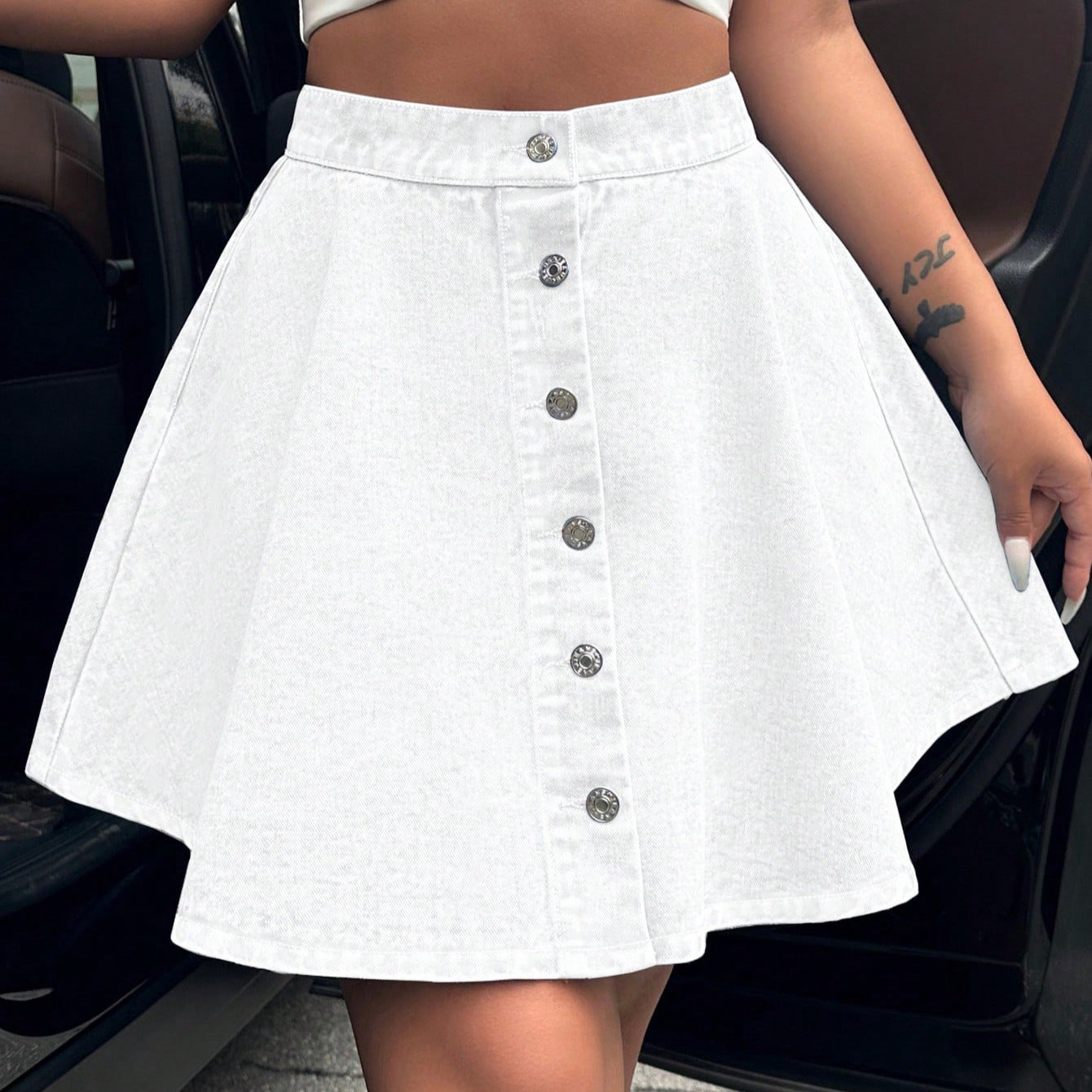 High waisted loose denim skirt