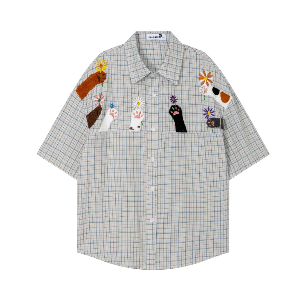 Cat hands flower embroidery short sleeved shirt