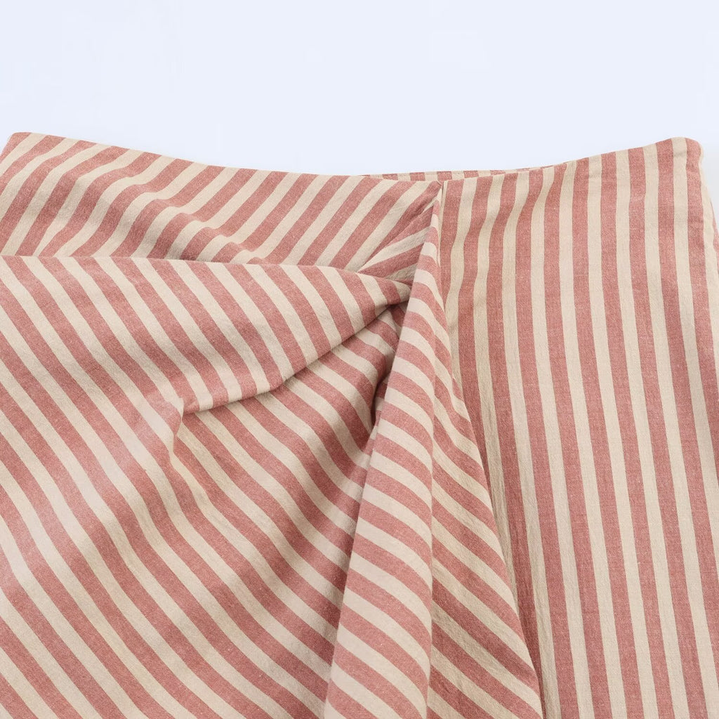 Commuter style versatile striped pleated skirt