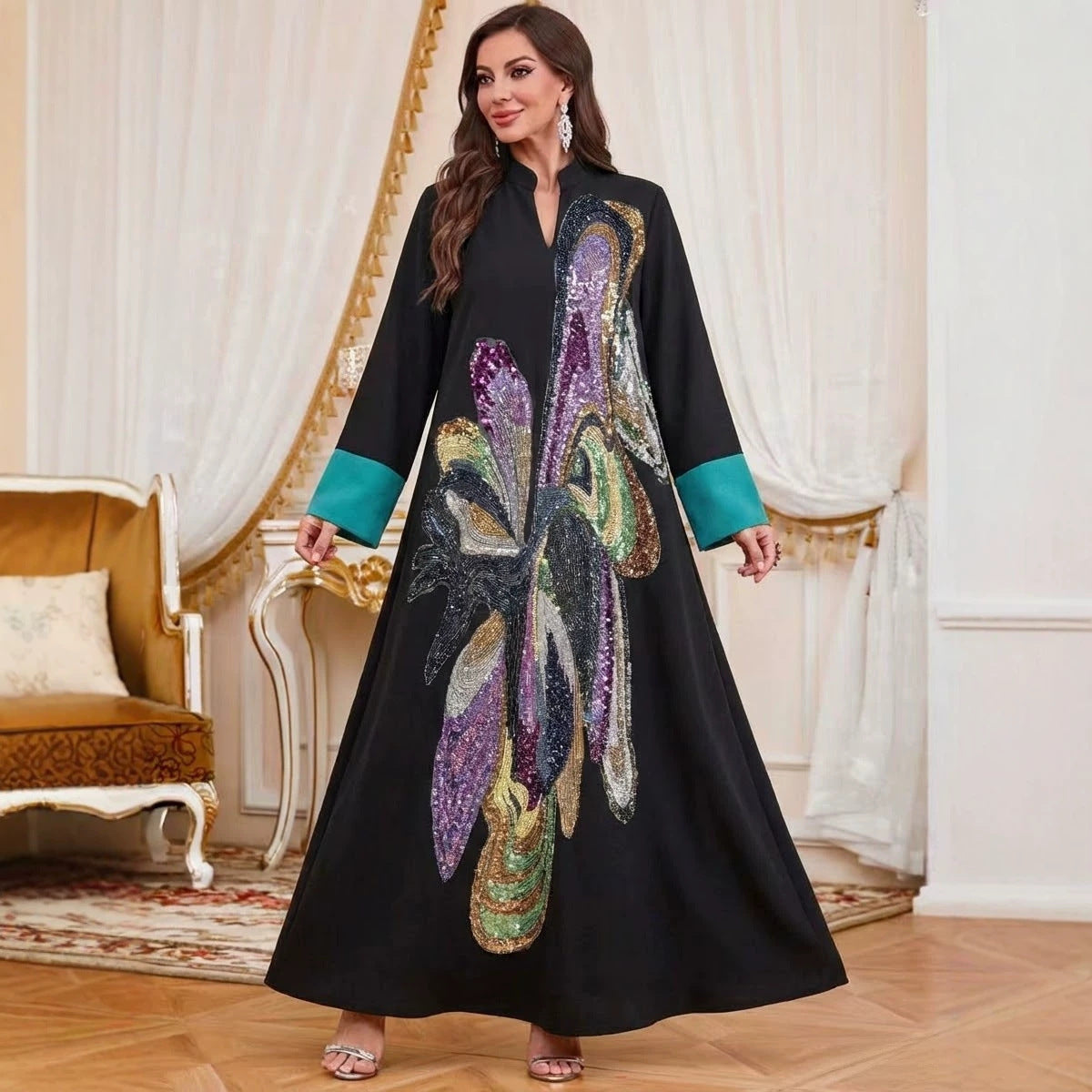 Long sleeved floral loose dress