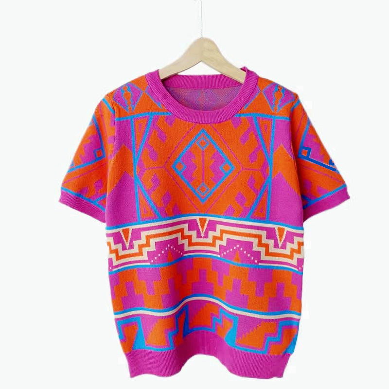 Stylish geometric color blocked short sleeved knitted sweater for women, with a niche design sense, wearing a slimming t-shirt for women