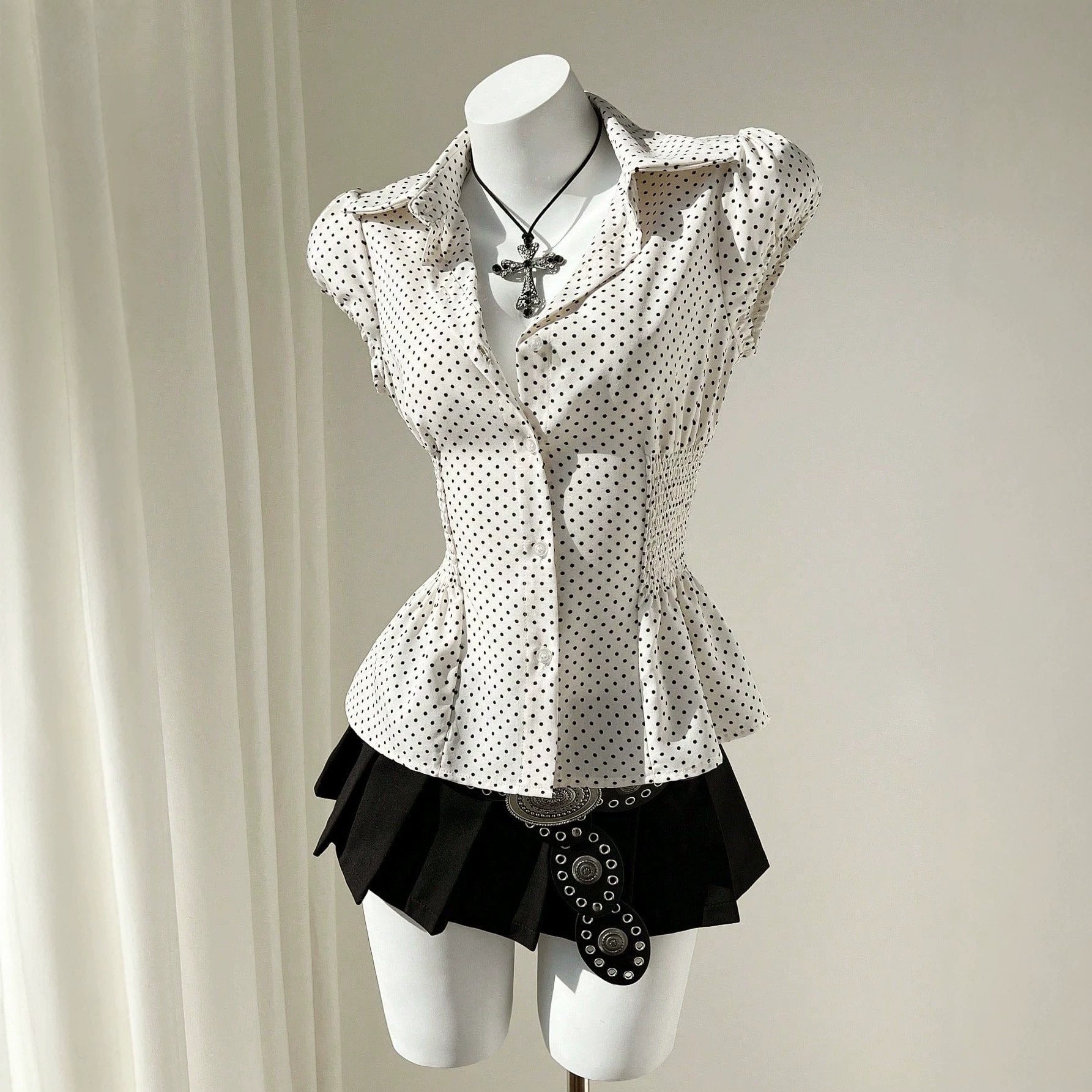 Wave point waist cinching women's shirt