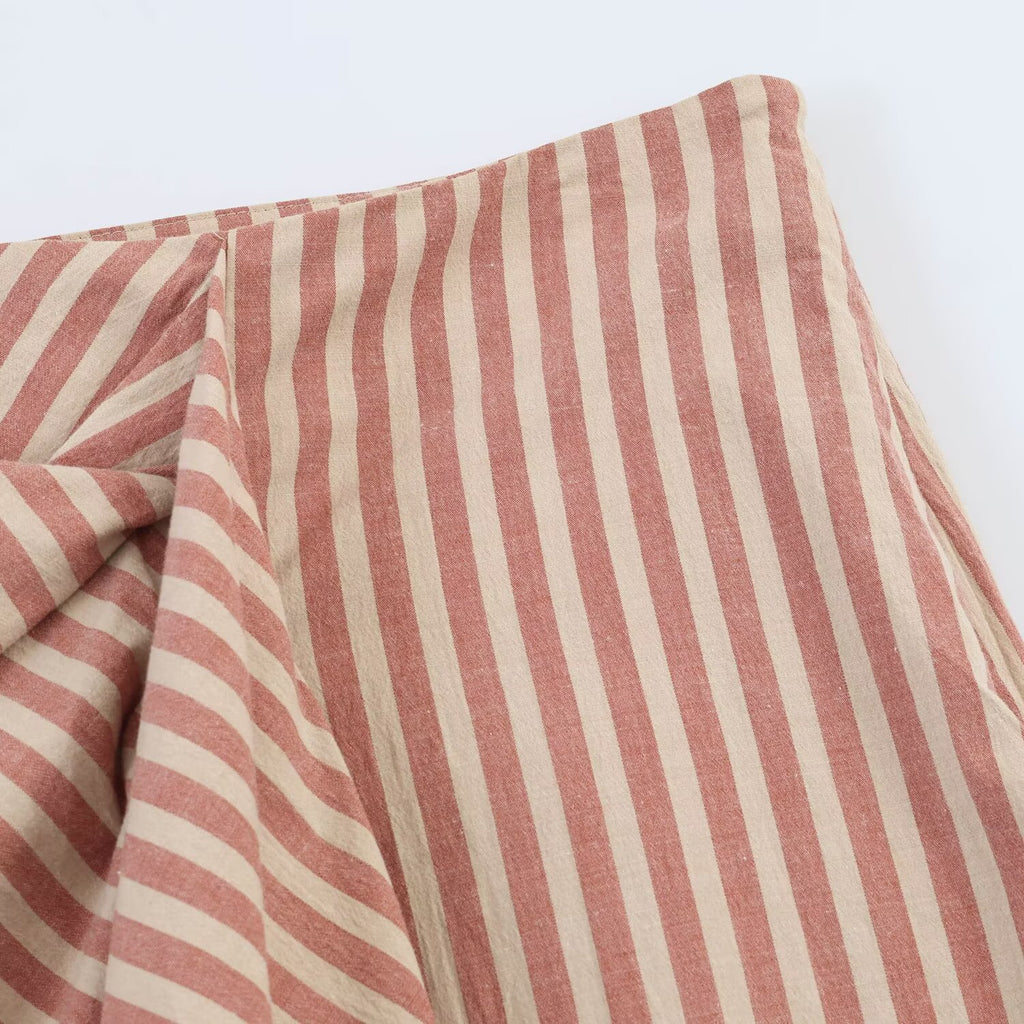 Commuter style versatile striped pleated skirt